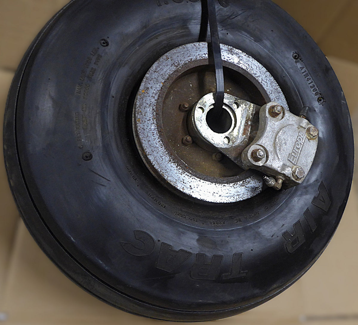 Main Wheel, Brake & Tyre Assy - Monowheel Classic (A/R)