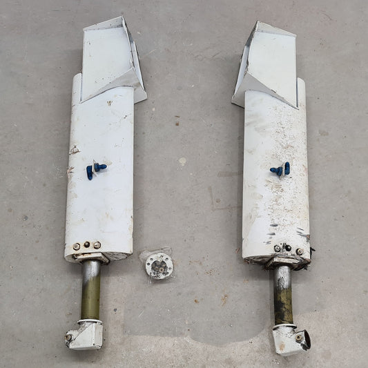 Main Gear Legs Pair - Minicab JB01 Std - Spares or Repairs (A/R)