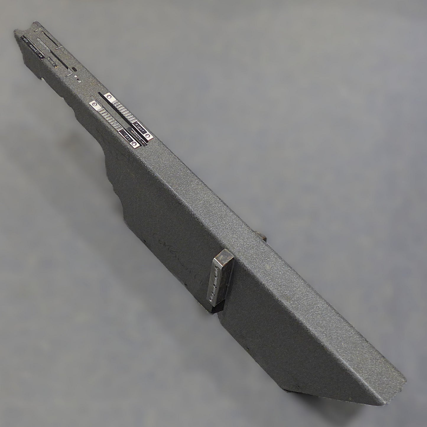 Carbon Fibre Fuselage Tunnel - MCR-01 Ban-Bi (A/R)