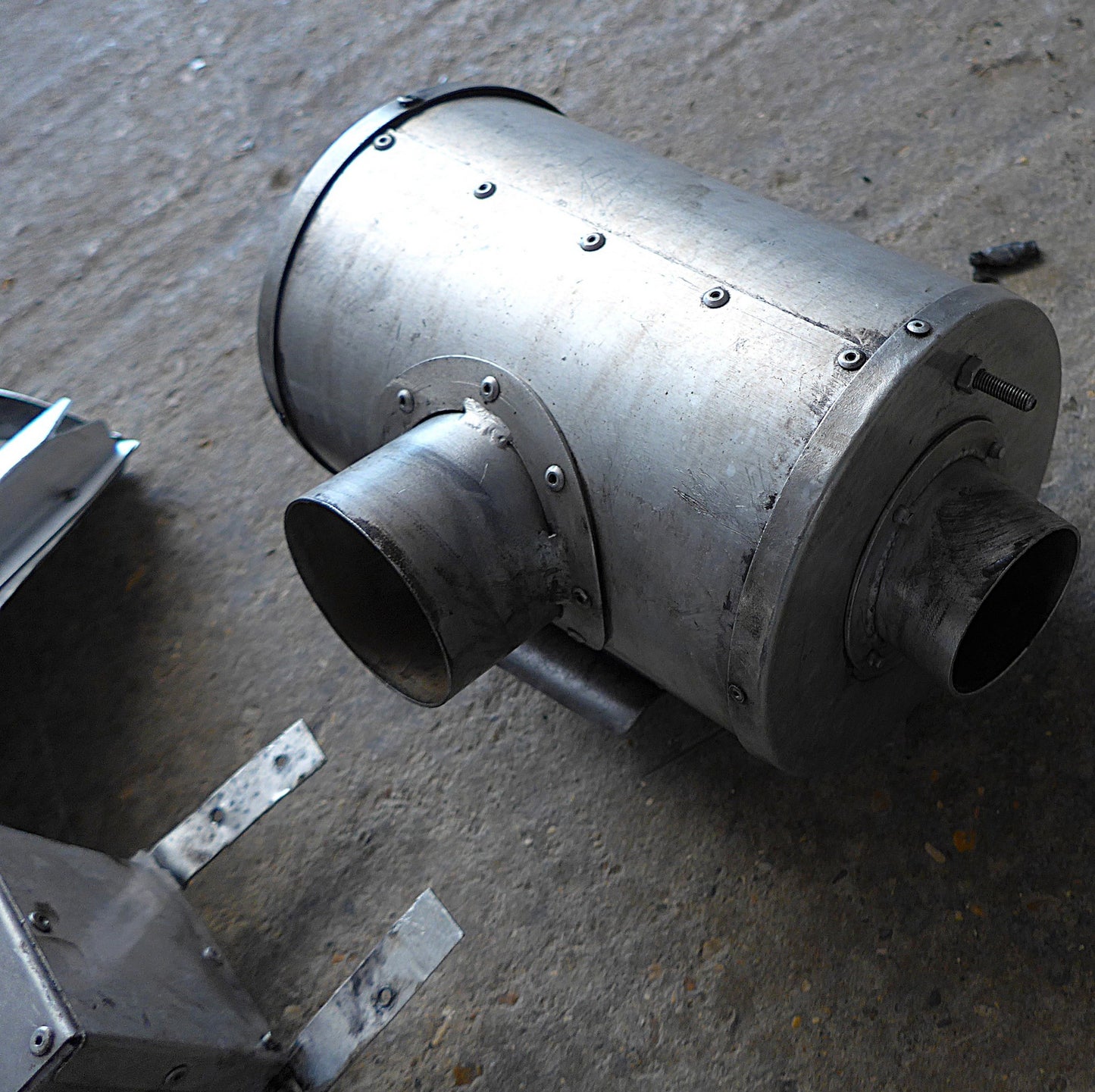 Airbox/Air Exchange Assembly - MCR-01 ULC Ban-bi (A/R)