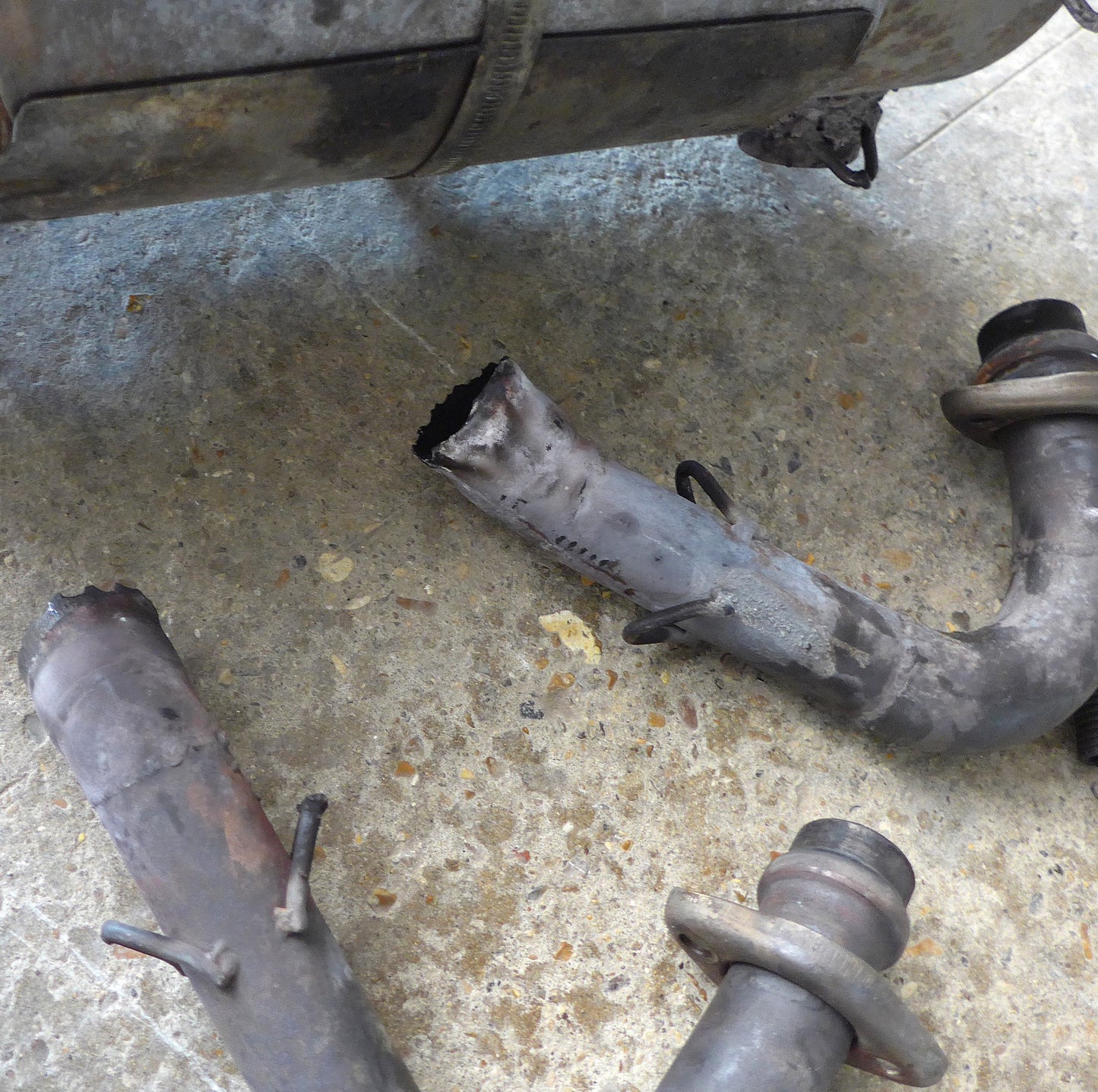Rotax 912 Exhaust System - Sold As Seen - MCR-01 ULC Ban-bi (A/R)