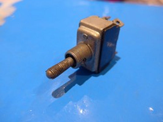 Toggle Switch (A/R)