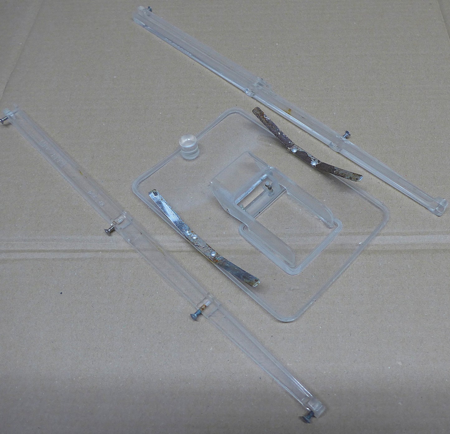 Mecaplex DV Panel Assy With Scoop And Rails & Screws (A/R)