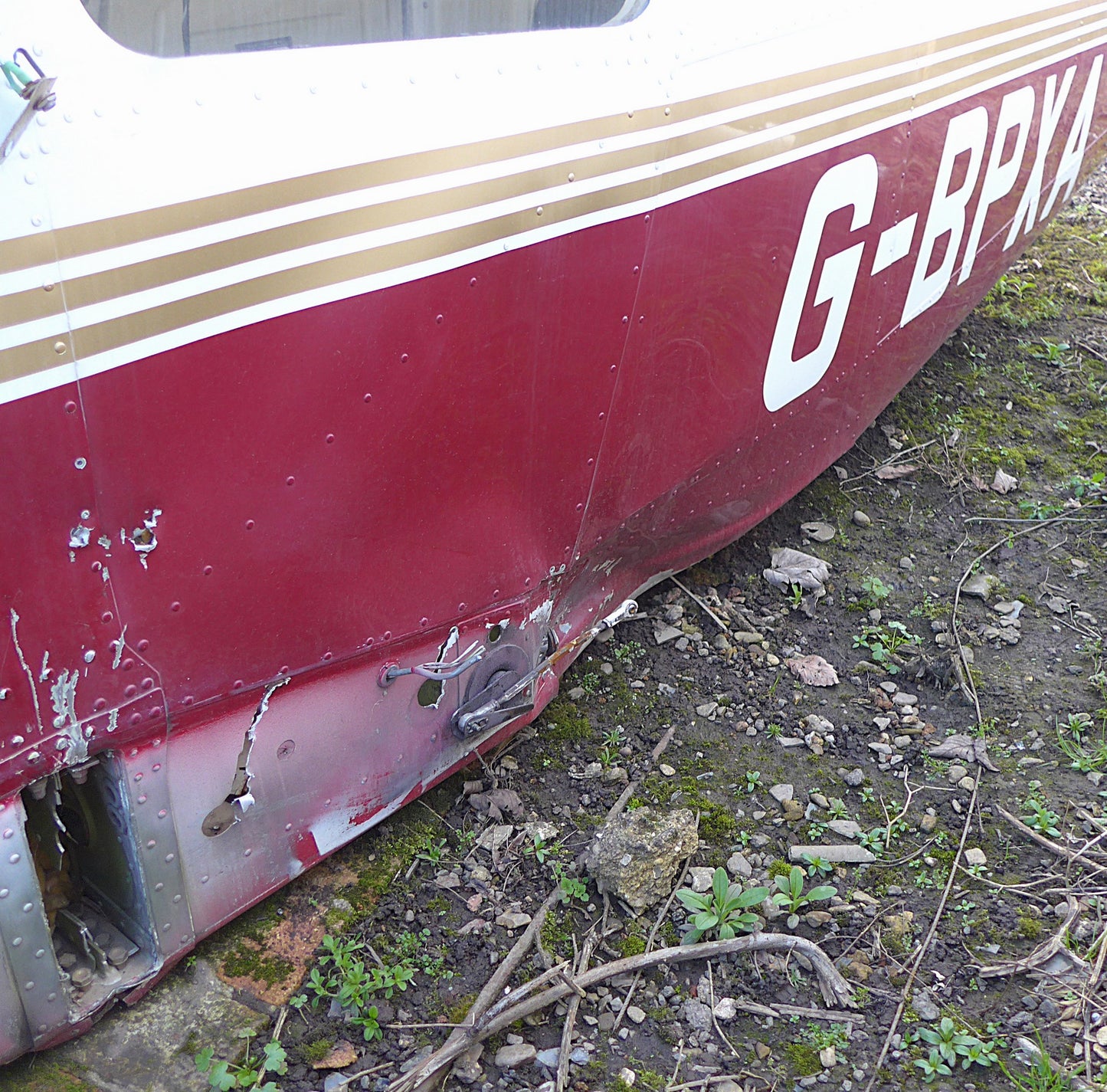 PA28-181 Archer II - Salvage Fuselage & Wing (A/R)