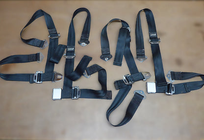 Hooker Harness Seat Belt Set - Pair (A/R)