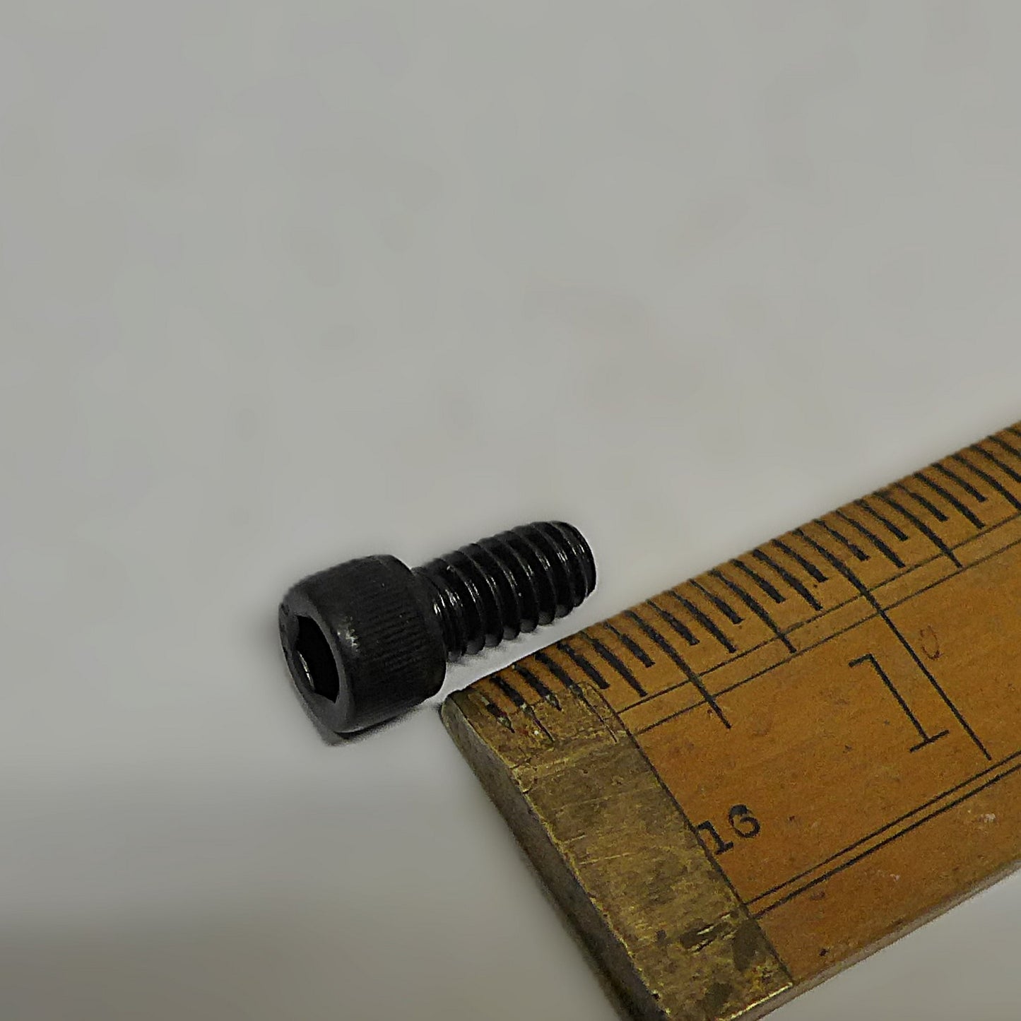 Socket Head Cap Screw - 1/4" x 1/2" UNC