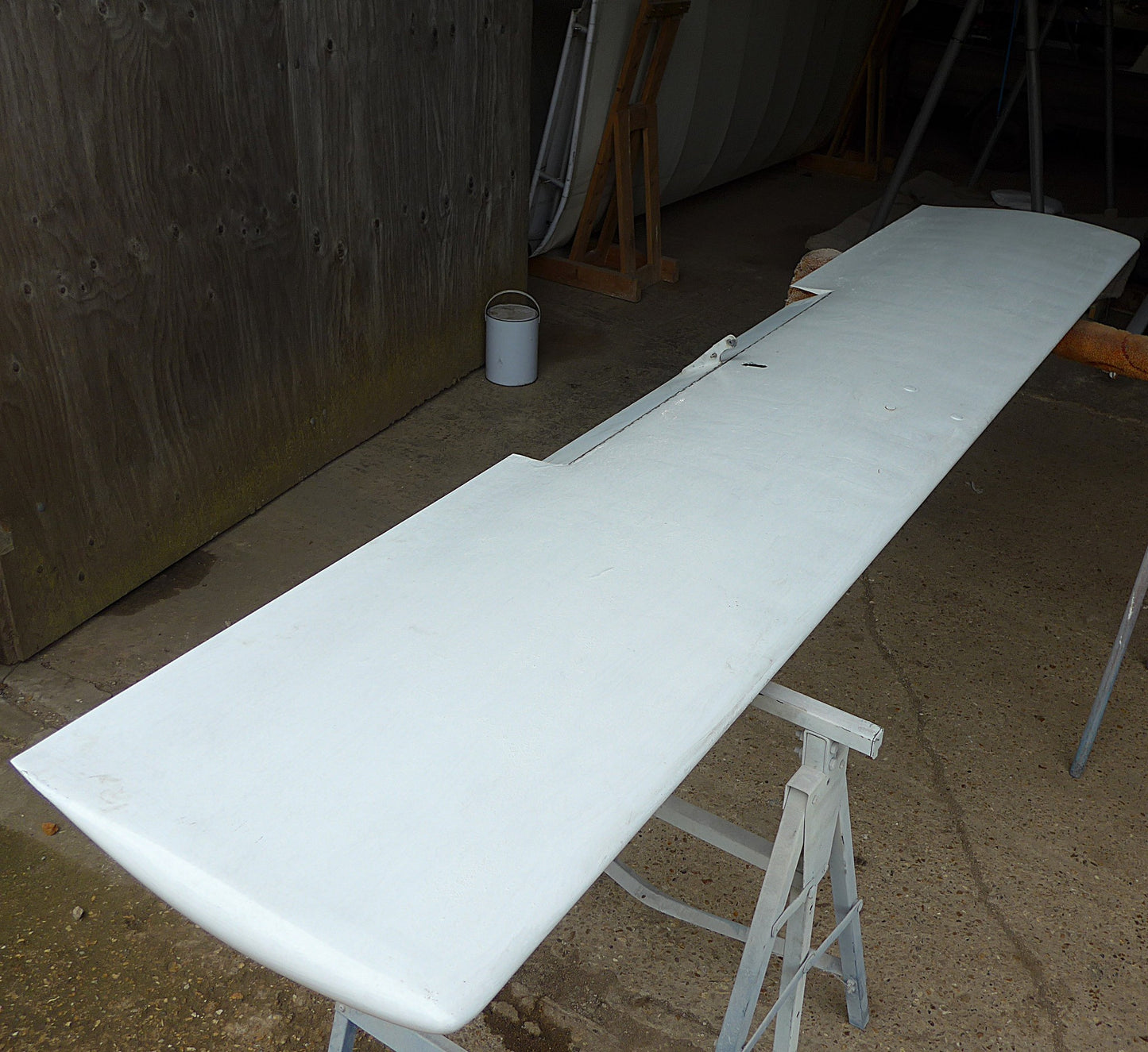 MCR-01 ULC Ban-bi Horizontal Tail Assembly (A/R)
