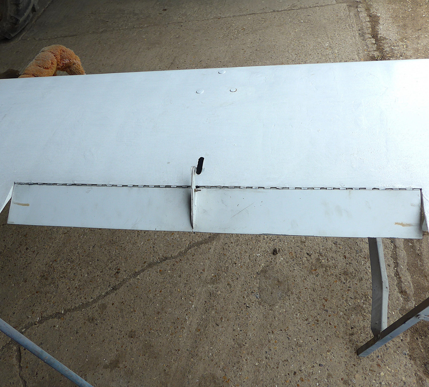 MCR-01 ULC Ban-bi Horizontal Tail Assembly (A/R)