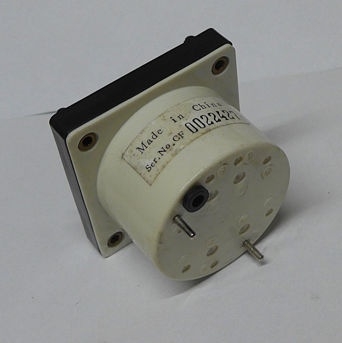 Tachometer 0-8000 RPM - 2 1/4" (A/R)