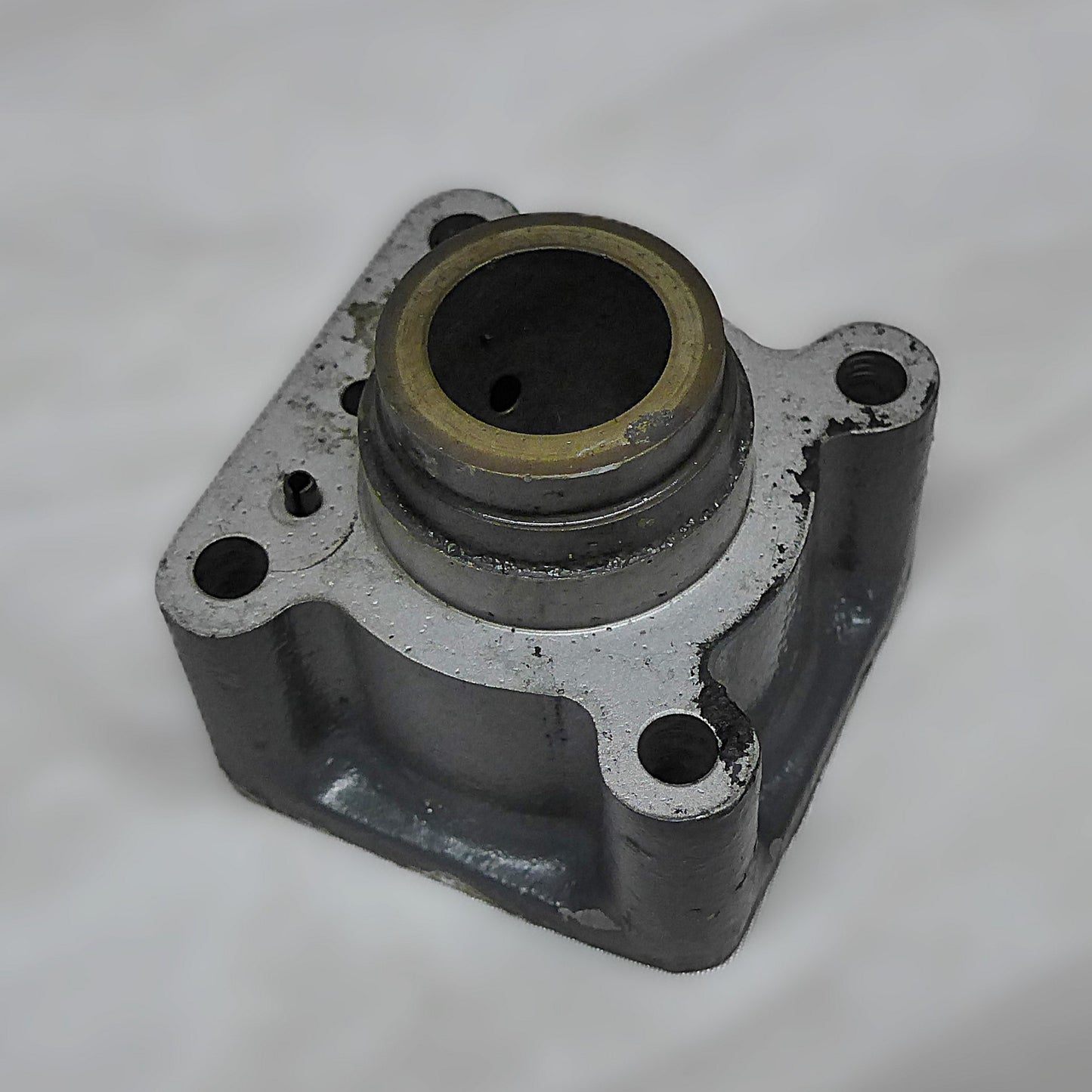 Adapter Assy - Vacuum Pump (A/R)