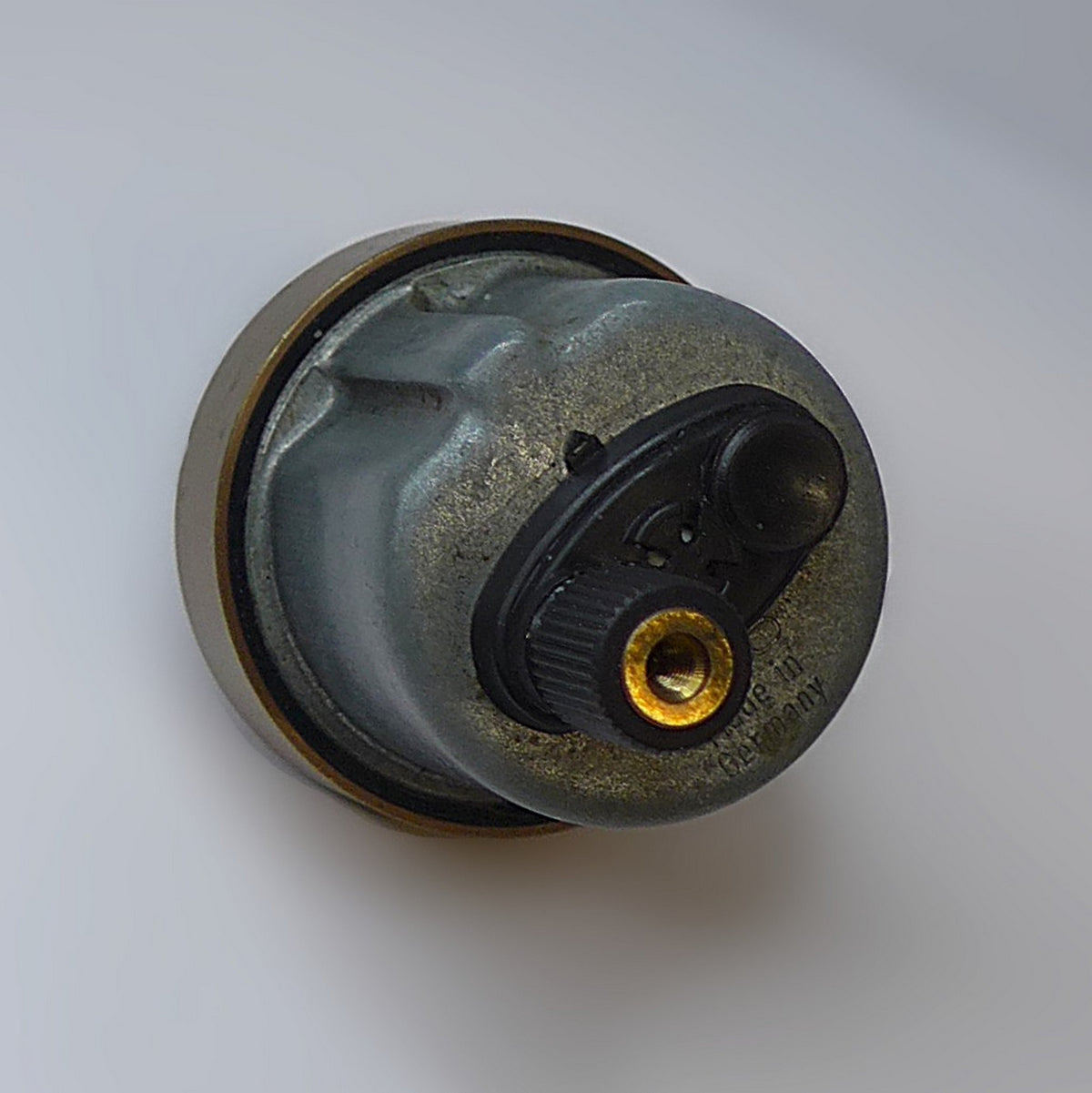 VDO Single Terminal Oil Pressure Sender - 0-10 bar (A/R)