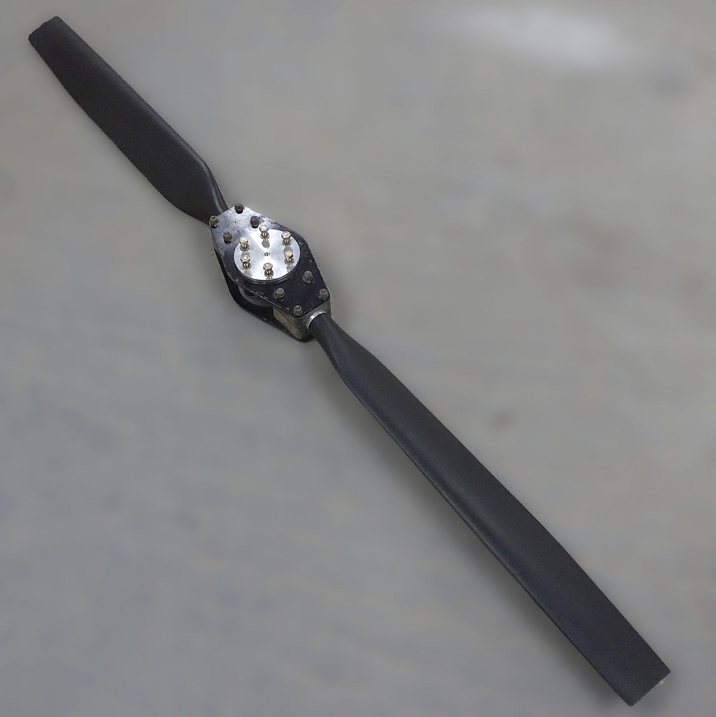 Warp Drive 2-Blade L/H Tractor Prop - Cut To 63" (A/R)