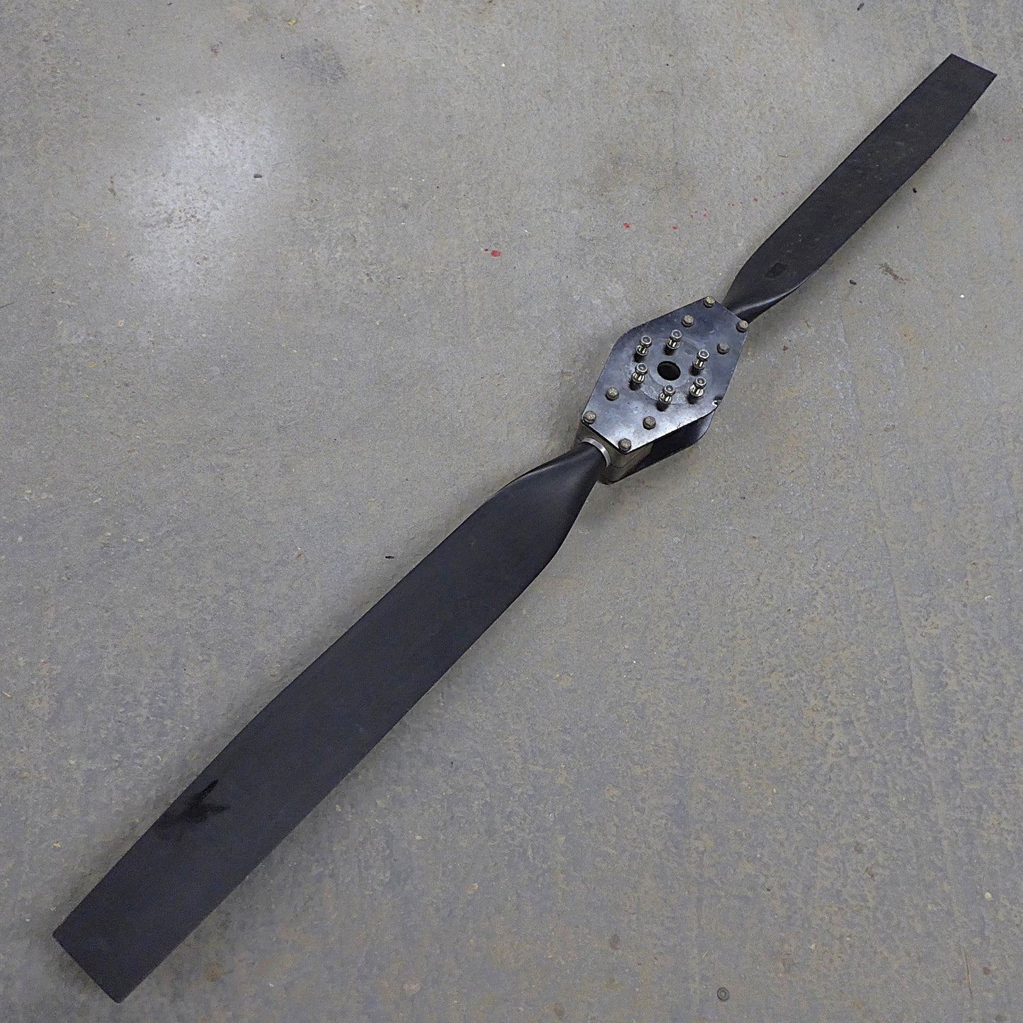 Warp Drive 2-Blade L/H Tractor Prop - Cut To 63" (A/R)