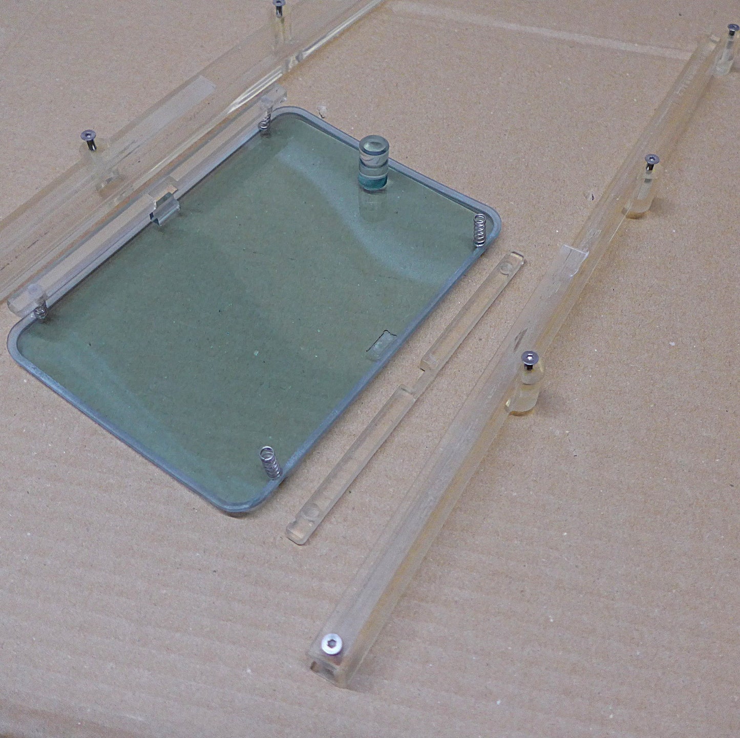 Weiss Munchen DV Panel & Rails Assembly (A/R)