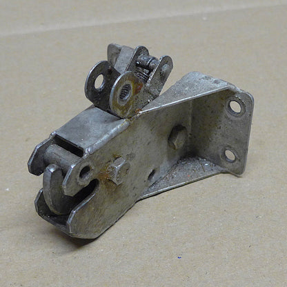 Tail Chute Jettison Hook - Kestrel 19 (A/R)