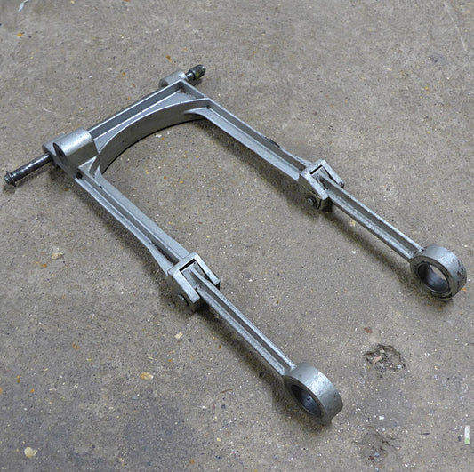 U/C Swing Arm Assy - G102 Astir CS77 (A/R)