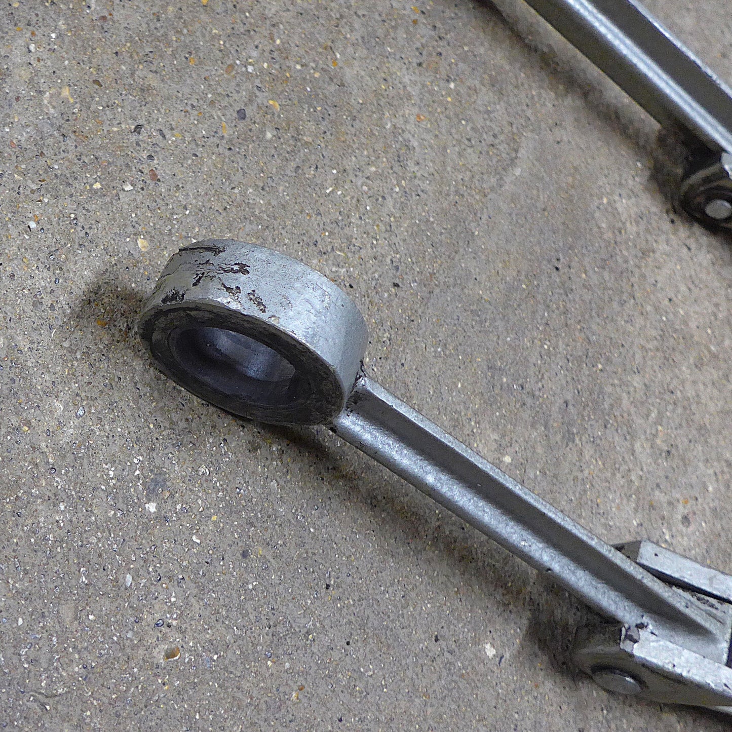U/C Swing Arm Assy - G102 Astir CS77 (A/R)