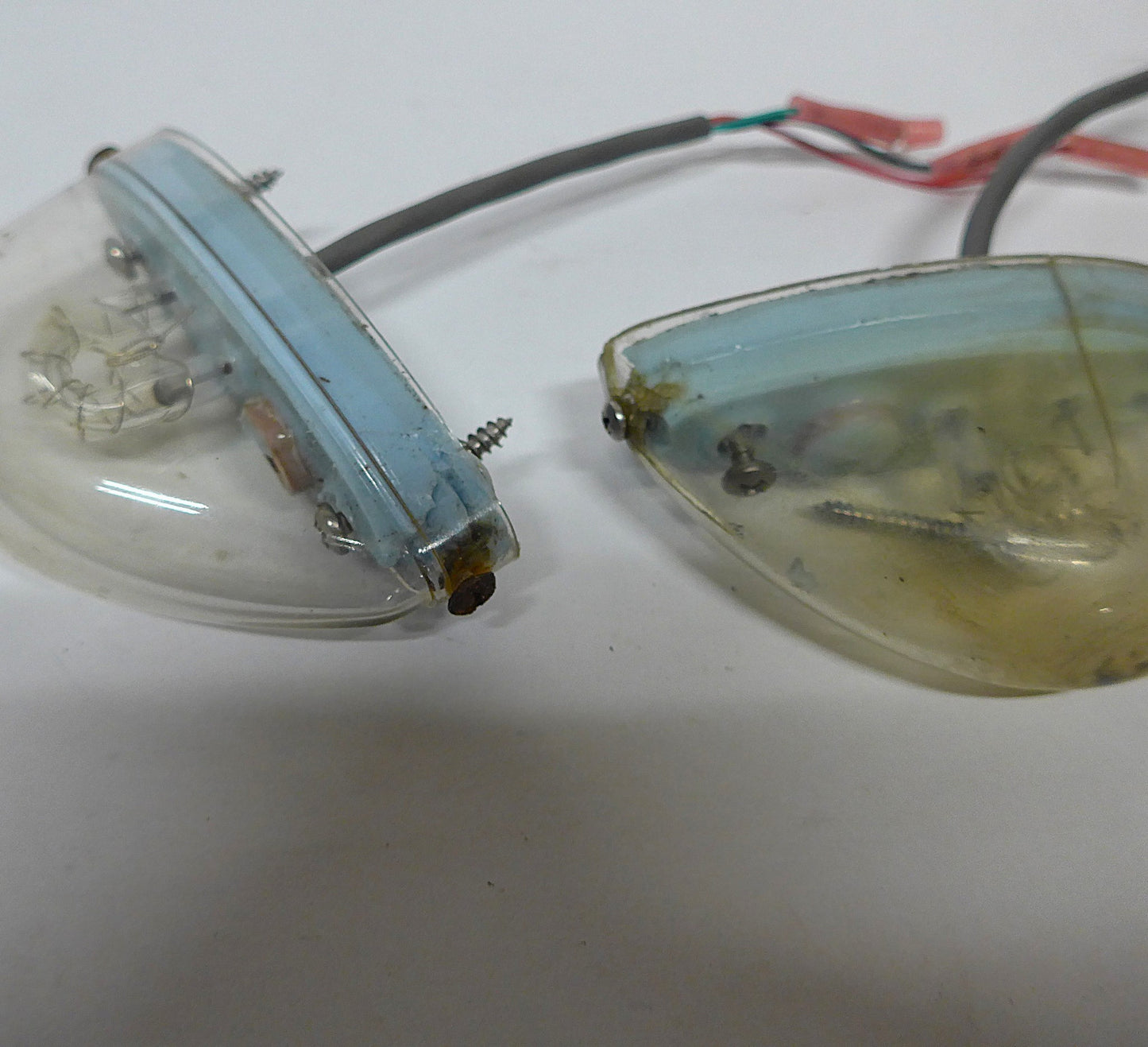 Skyflash Streamlined Clear Positioning/Strobe Light - Pair (A/R)