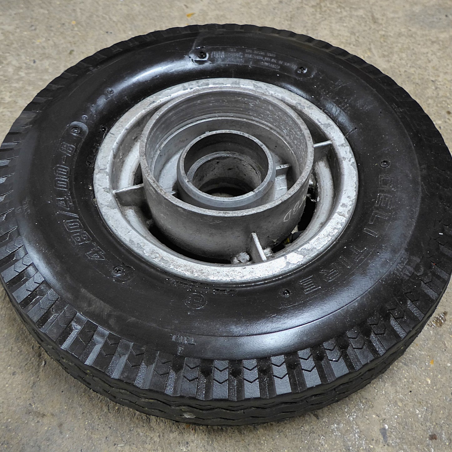 Jodel 4.80/4.00-8 Main Wheel (A/R)