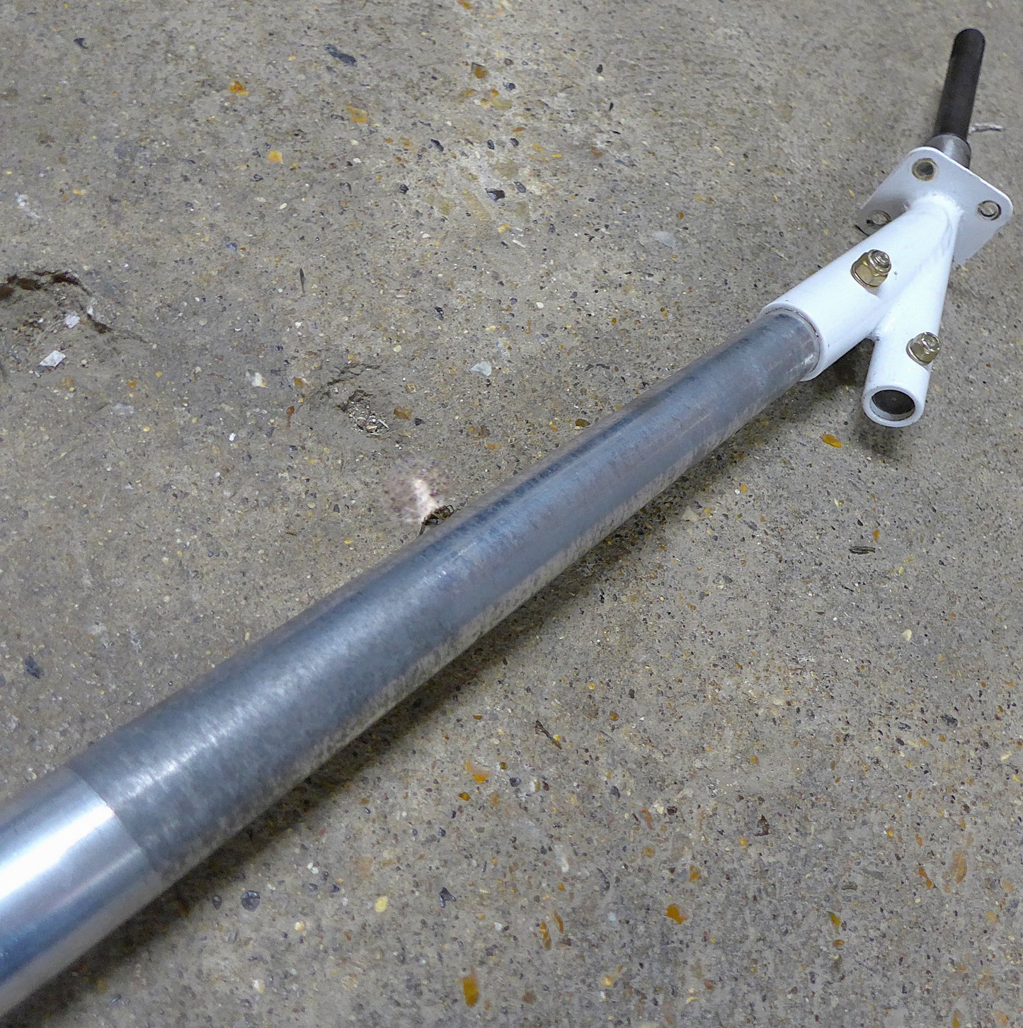 Main Gear Leg & Stub Axle Assembly (A/R)