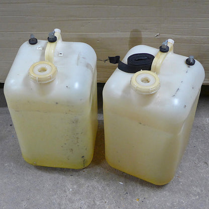 5 Gallon Fuel Tanks With Caps & Fittings - Pair (A/R)