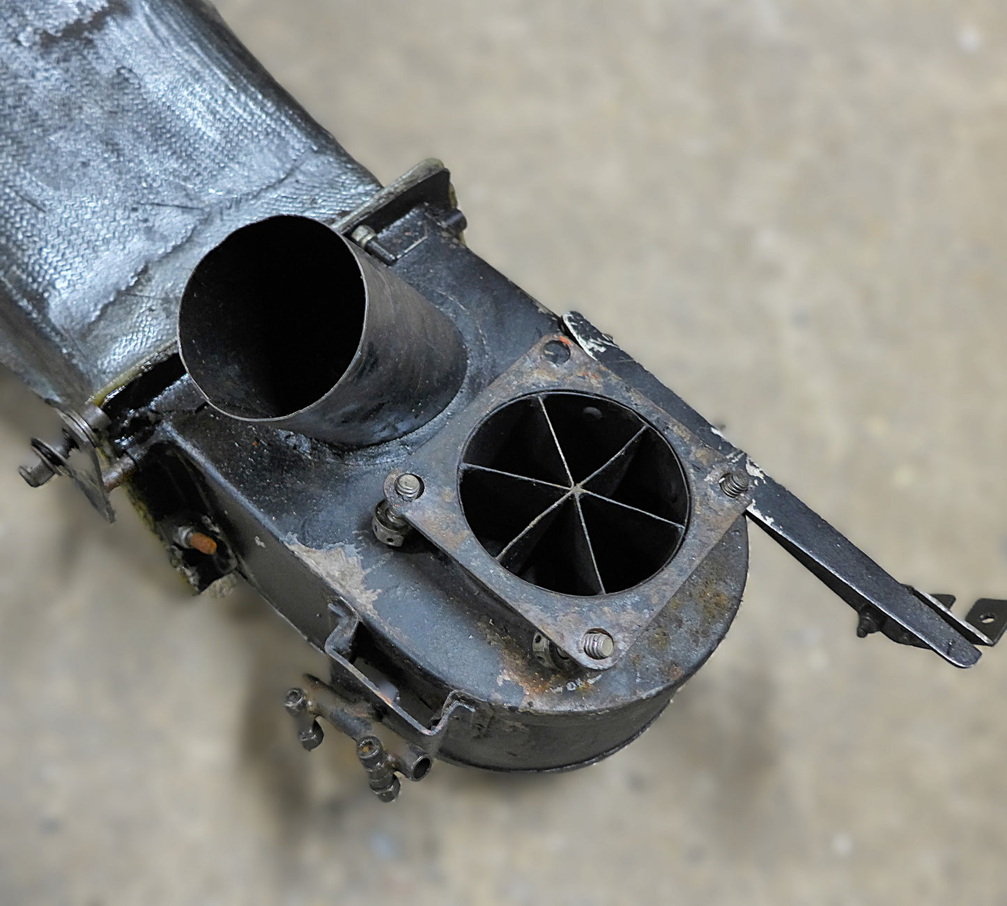 Airbox/Air Inlet Assembly (A/R)