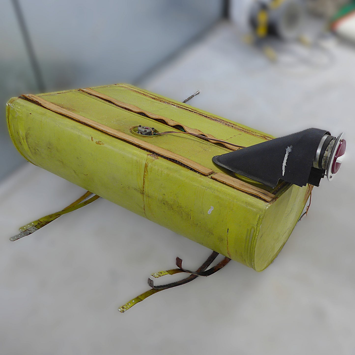 Fuselage Fuel Tank Assembly - HR200/100 (A/R)