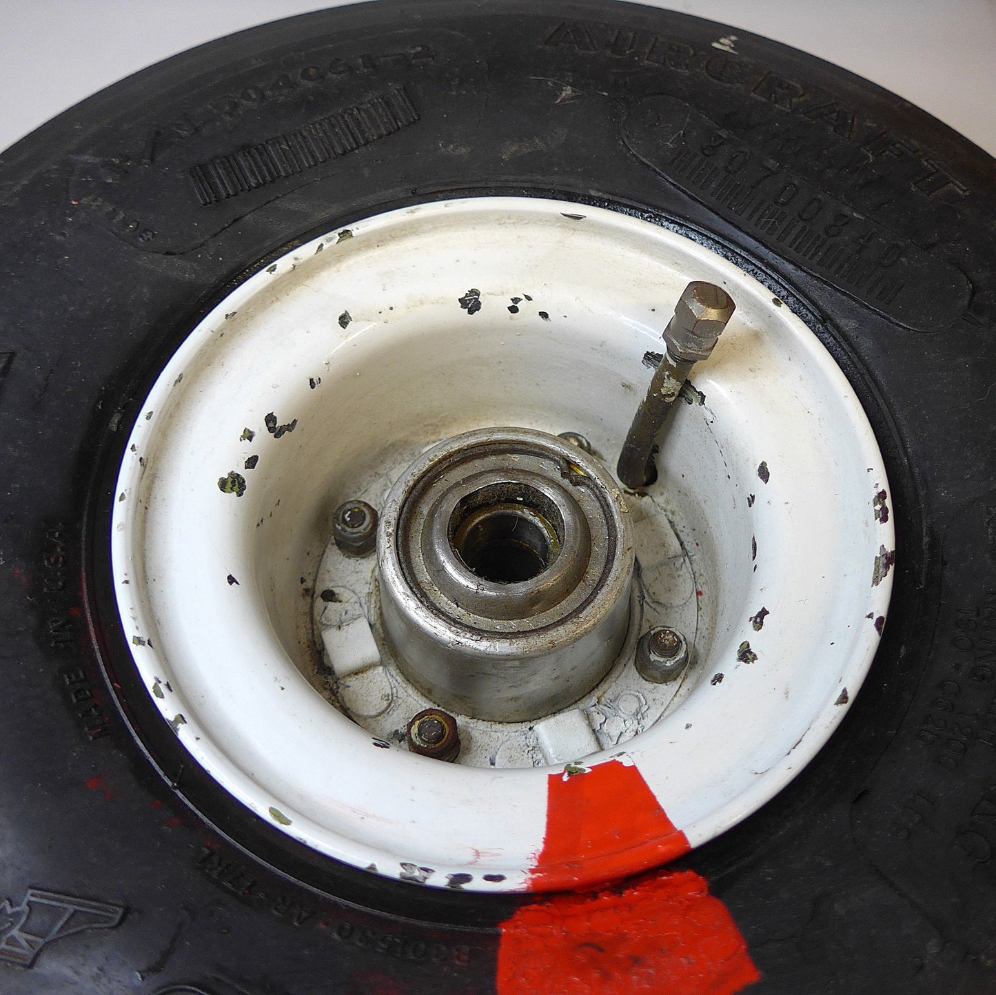 Rallye/Socata 5.00-4 Nose Wheel & Hub Assembly (A/R)