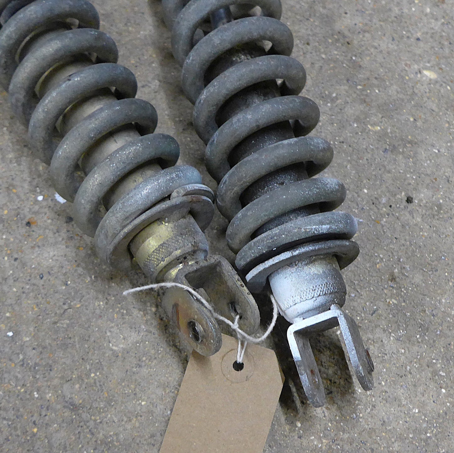 Main Gear Suspension Assy - Pair - X'AIR 582 (A/R)