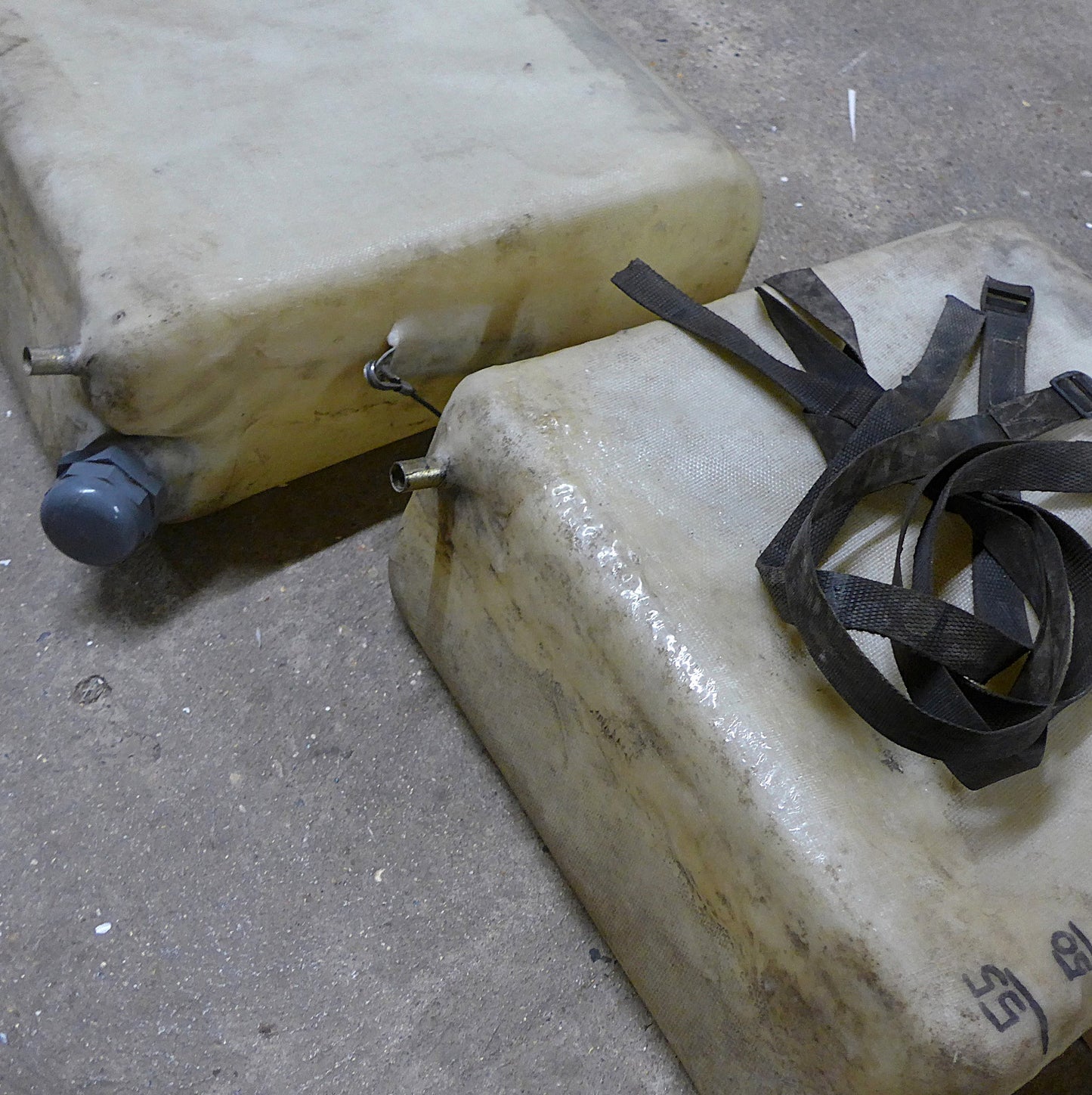 Fuel Tanks Assembly/Pair - X'AIR (A/R)
