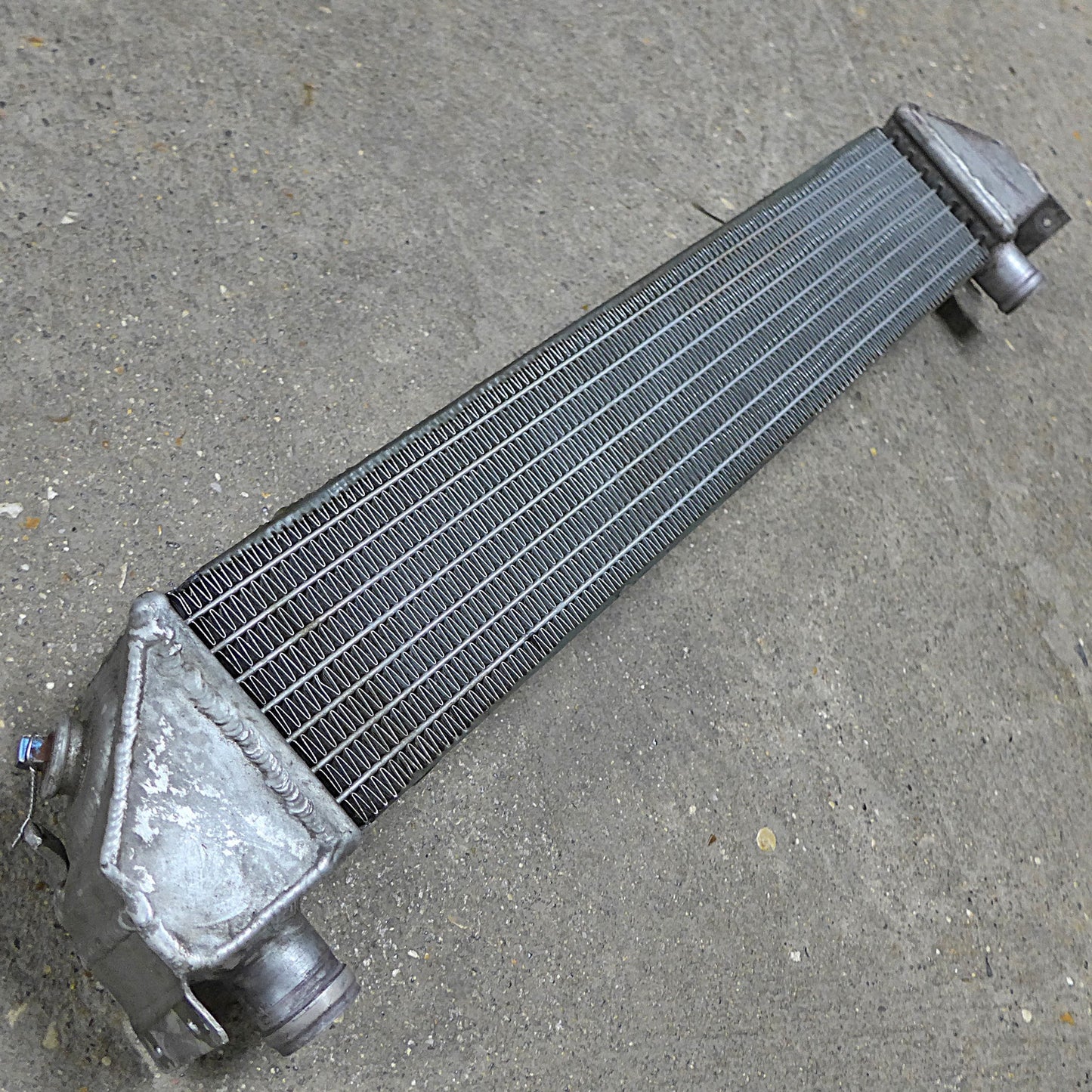 Water Radiator - MCR-01 Ban-Bi (A/R)