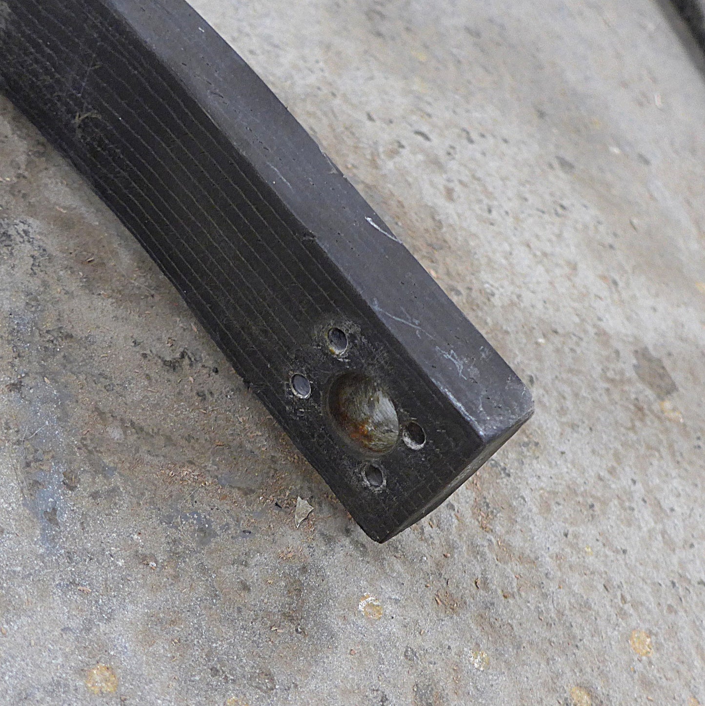 Main Gear/Spring - MCR-01 ULC Ban-Bi (A/R)