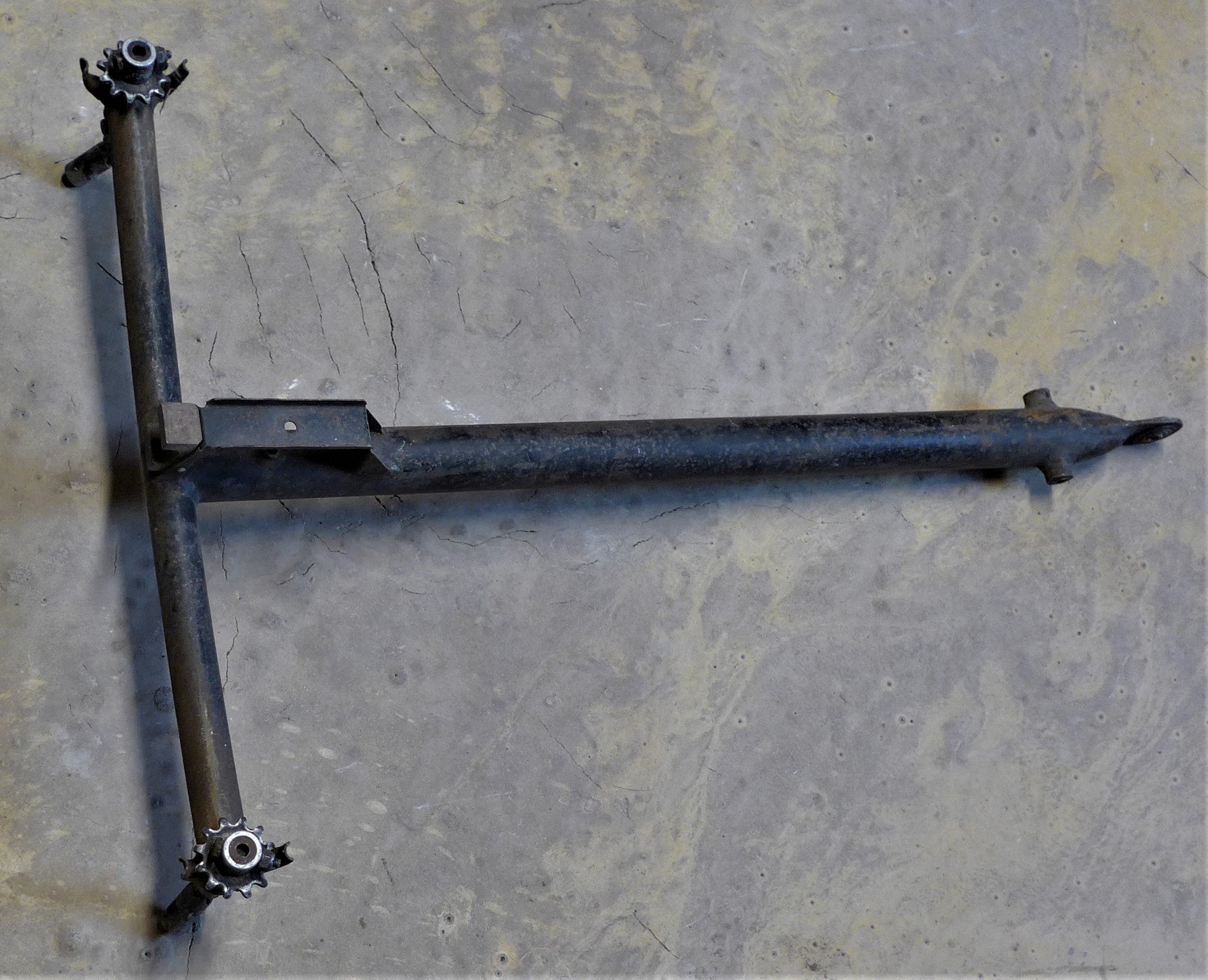 Control Tee Column Assembly (A/R) – Skycraft Limited