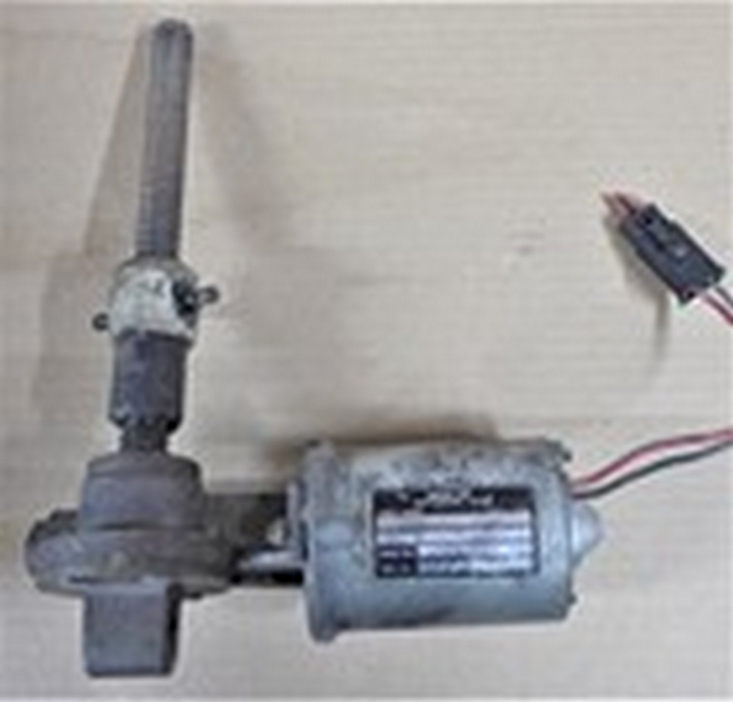 Flap Control Actuator - Dukes (A/R)