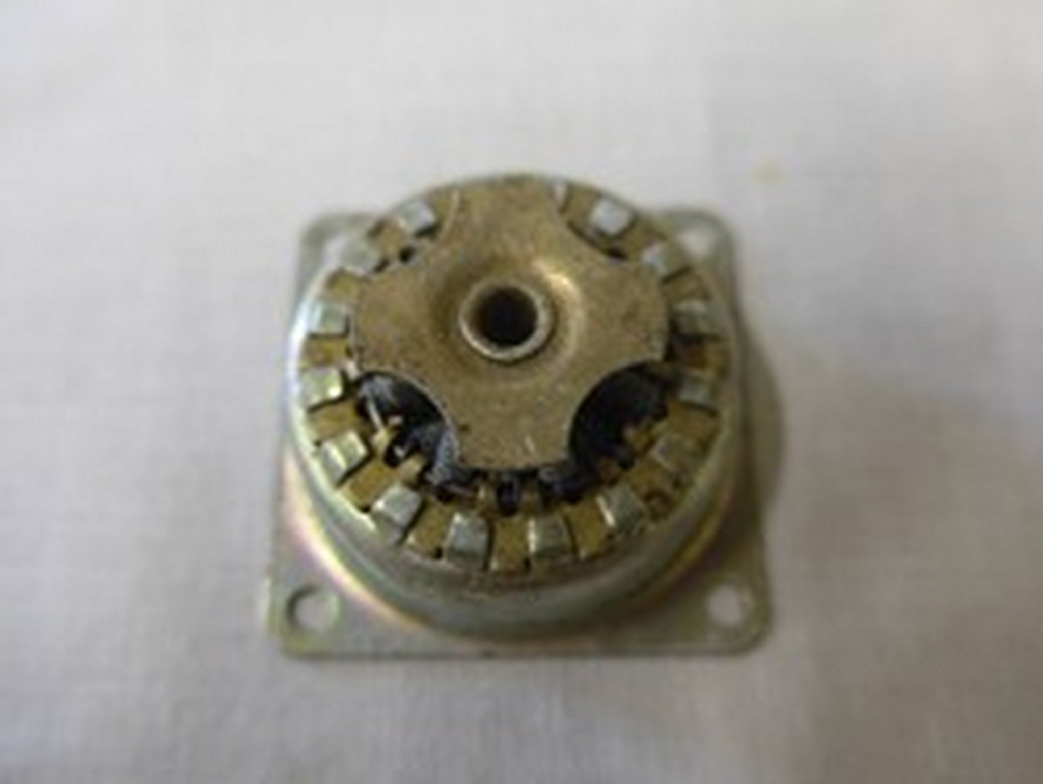 Spring Loaded Panel Mount (A/R) - Chop Shop - Airframe - Auster, Taylor ...