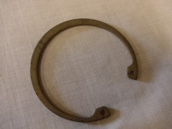 Retaining Ring - Nose/Main Gear Strut - Aztec (A/R)