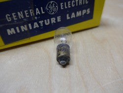 Lightbulb (N/S)